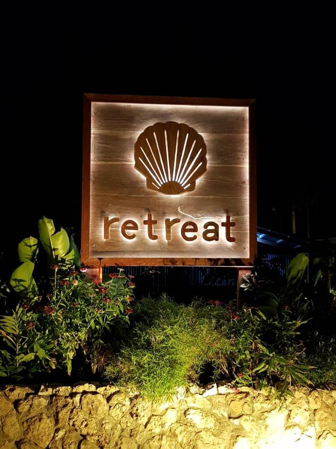 Retreat Siargao Resort Хенерал Луна Екстериор снимка